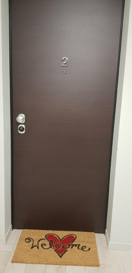 Condominio La Torre 2 Galliate エクステリア 写真